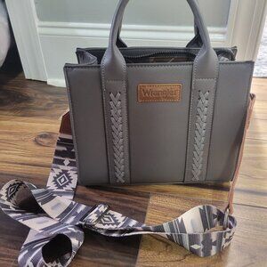 Wrangler Medium Tote Bag